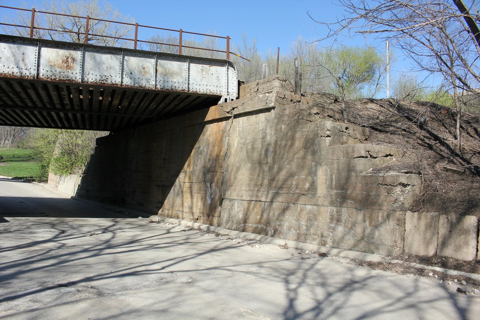 East abutment